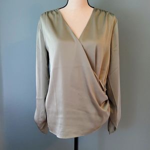 White House Black Market Woman's LS Silky Rouched Cuff Wrap Bls Green Med NWT